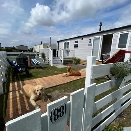 Nr 88 Neues, Ruhiges Hundefreundliches Direkt Am Wattenmeer, Komplett Eingezaeunt 4* Westerland